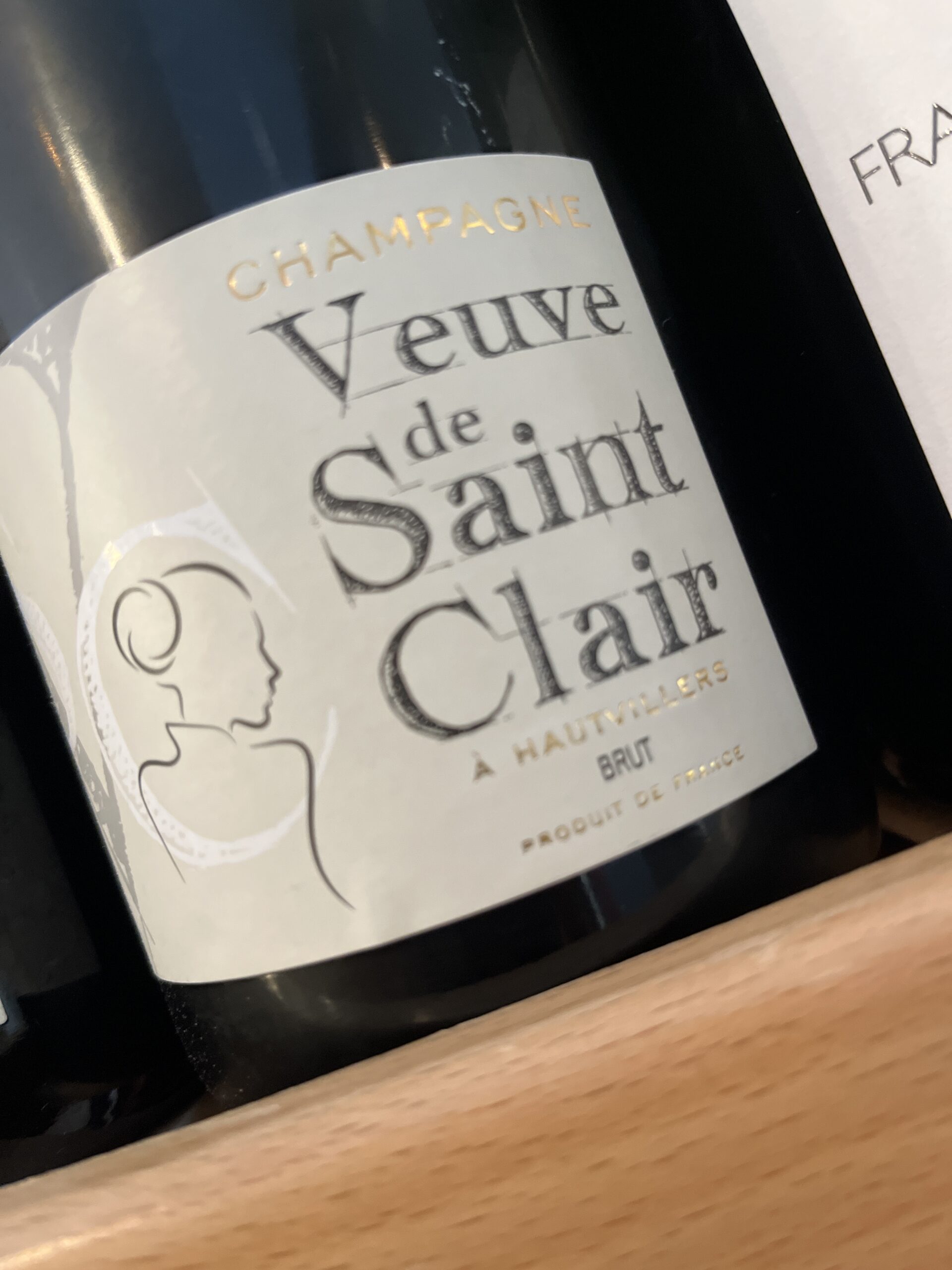 Champagne, Veuve de Saint Clair brut Pesciolino